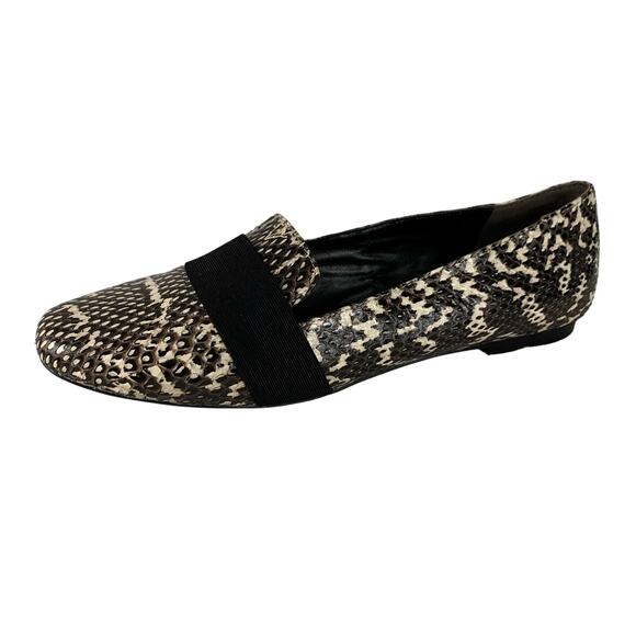 Pour La Victoire Women's Zarine Snakeskin Leather Loafers Size 7.5 - Picture 1 of 9
